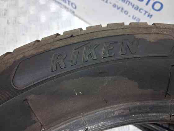 Шины 2шт R16 (б/у) Киев