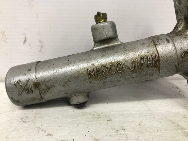 Тормозной цилиндр главный Mitsubishi Pajero Sport K9 2.5 DIESEL 4D56 1996 (б/у) Київ - зображення 5