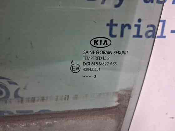 Стекло двери заднее левое Kia Sportage SL 1.7 DIESEL D4FD 2010 (б/у) Київ