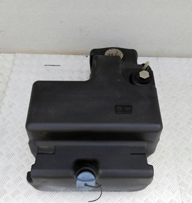 1692866 Бак AdBlue DAF XF 105 Днепр - изображение 2