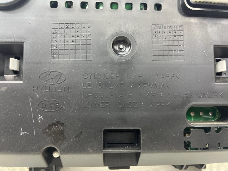 Приборная панель Hyundai I30 GD 1.6 DIESEL D4FB 2011 (б/у) Киев - изображение 6