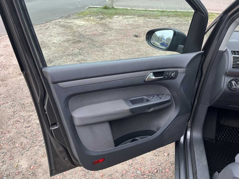 продажа Volkswagen Touran, 10500 $ Киев - изображение 7