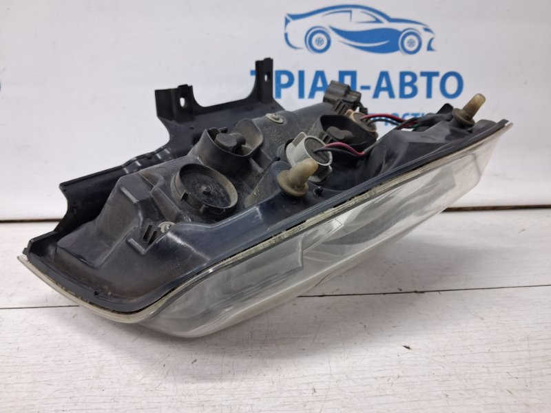 Фонарь задний внешний правый Mitsubishi Pajero Wagon 4 3.2 ДИЗЕЛЬ 4M41 2006 (б/у) Київ - зображення 7