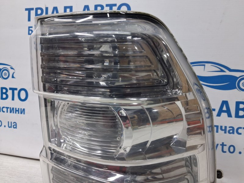 Фонарь задний внешний правый Mitsubishi Pajero Wagon 4 3.2 ДИЗЕЛЬ 4M41 2006 (б/у) Київ - зображення 2