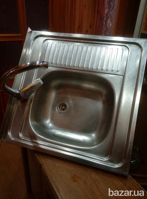 Мойка кухонная. квадратная, б.у. без крана. в хорошем состоянии. 300грн Харків - зображення 3