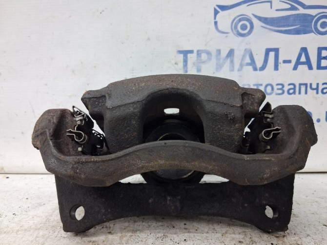 Суппорт передний правый Mazda 3 BM 2.2 DIESEL 2013 (б/у) Київ - зображення 2