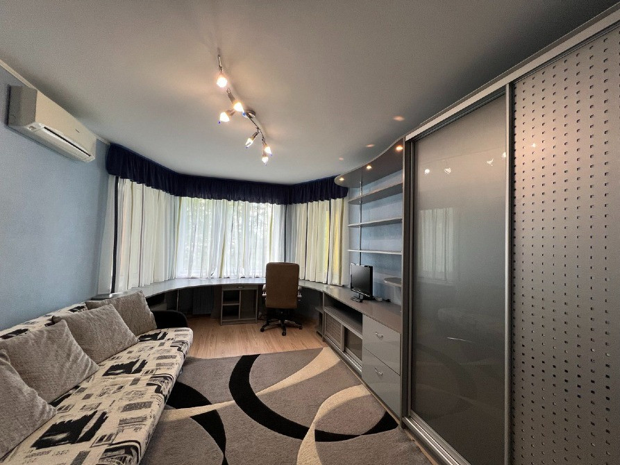 Продам простору 4-кімнатну квартиру Гагаріна Наукі Казакова Днепр - изображение 4