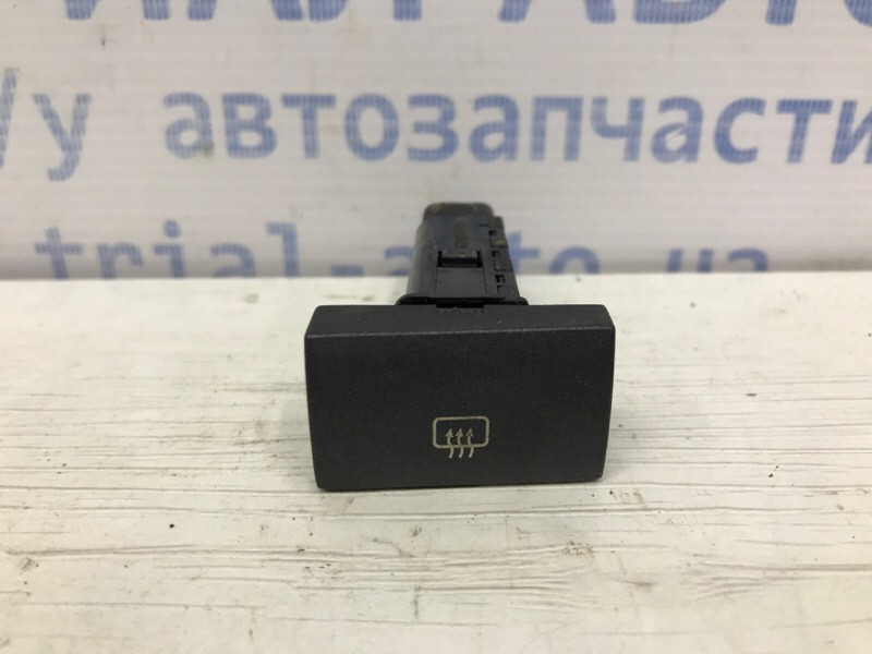 Кнопка подогрева Kia Sorento 2002-2011 937103E500 (Арт. 53151) Киев - изображение 1