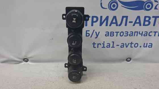 Кнопка обогрева сид. SsangYong Actyon CJ 2.0 DIESEL D20DT 2005 (б/у) Київ