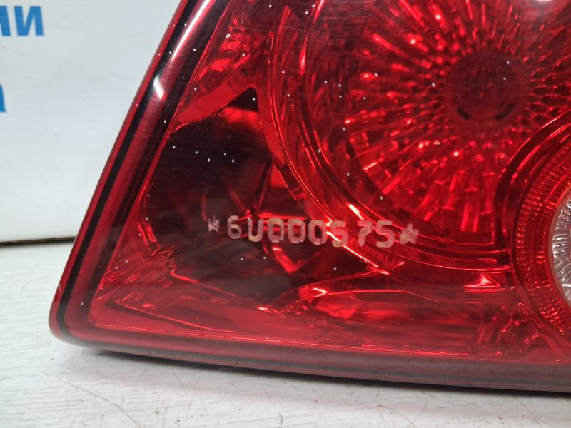 Фонарь задний внешний правый Mitsubishi Outlander CU 2.4 БЕНЗИН 4G69 2003 (б/у) Київ - зображення 4