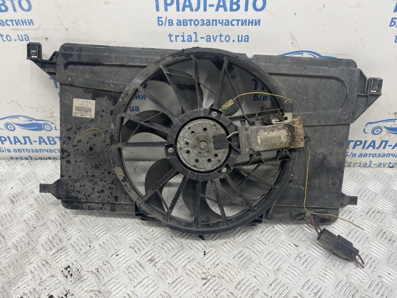 Диффузор с вентилятором радиатора Mazda 3 2003-2009 Z601-15-025F (Арт. 81517) Київ - зображення 1
