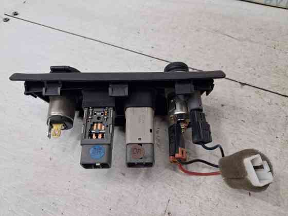 Кнопка подогрева Kia Rio 2005-2011 933301G000 (Арт. 86928) Киев