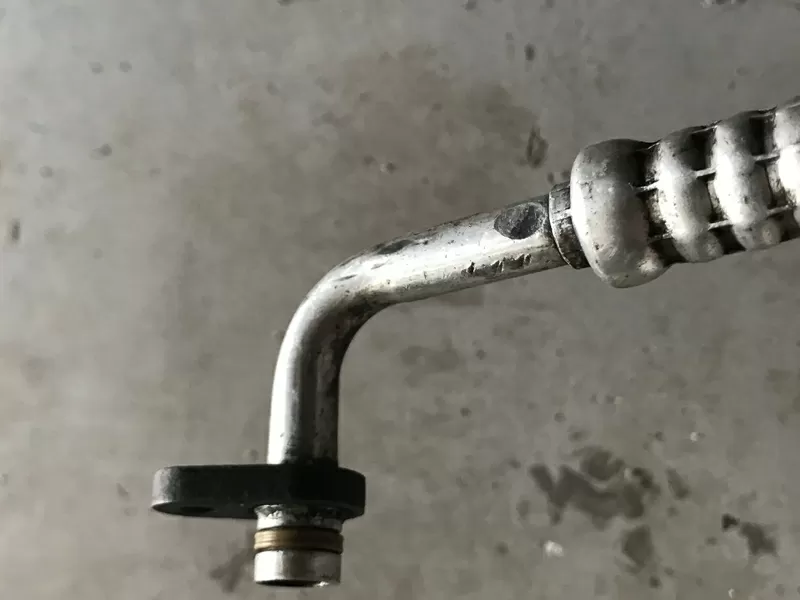 Б/у трубка кондиционера 8200002325 Renault Laguna 2, нижняя часть к радиатору Кропивницький - зображення 3