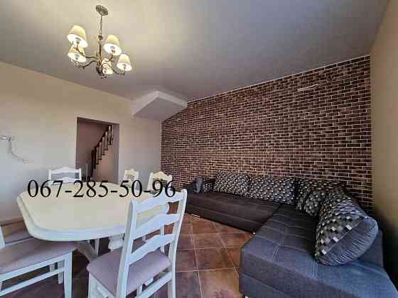 долгосрочная аренда 5-к дом Киево-Святошинский, Петропавловская Борщаговка, 1400 $/мес. 