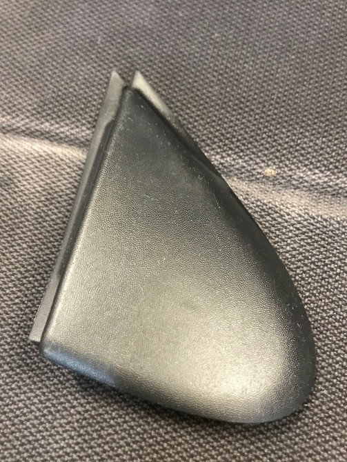 Бу накладка крыла переднего правого Renault Megane 3, 638740003R Кропивницкий - изображение 1