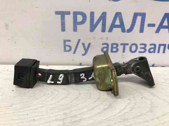 Ограничитель двери задний правый Mitsubishi Lancer 9 1.6 БЕНЗИН 4G18 2003 (б/у) Киев