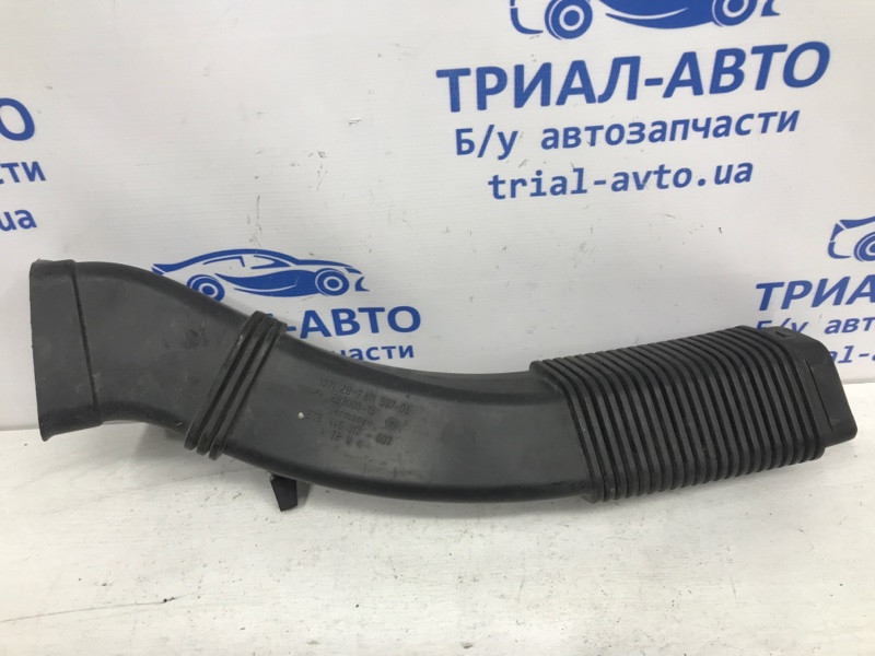 Воздухозаборник BMW 5 F10 2.0 ДИЗЕЛЬ 2010 (б/у) Київ - зображення 2