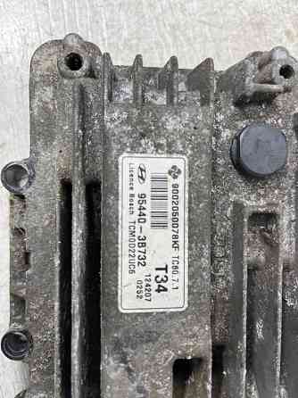 Блок управления Hyundai Santa fe CM 2.2 DIESEL D4HB 2005 (б/у) Киев