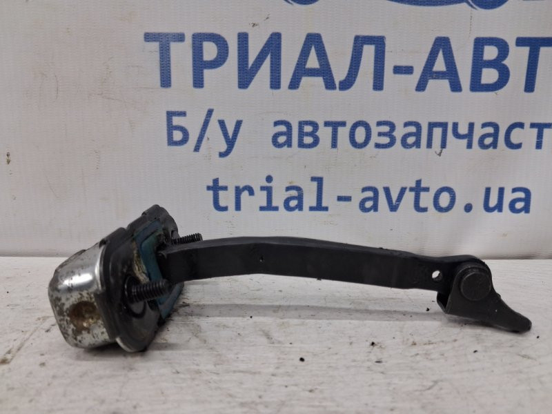 Ограничитель двери передний правый Hyundai Santa fe 2012-2019 793902W010 (Арт. 78079) Киев - изображение 1