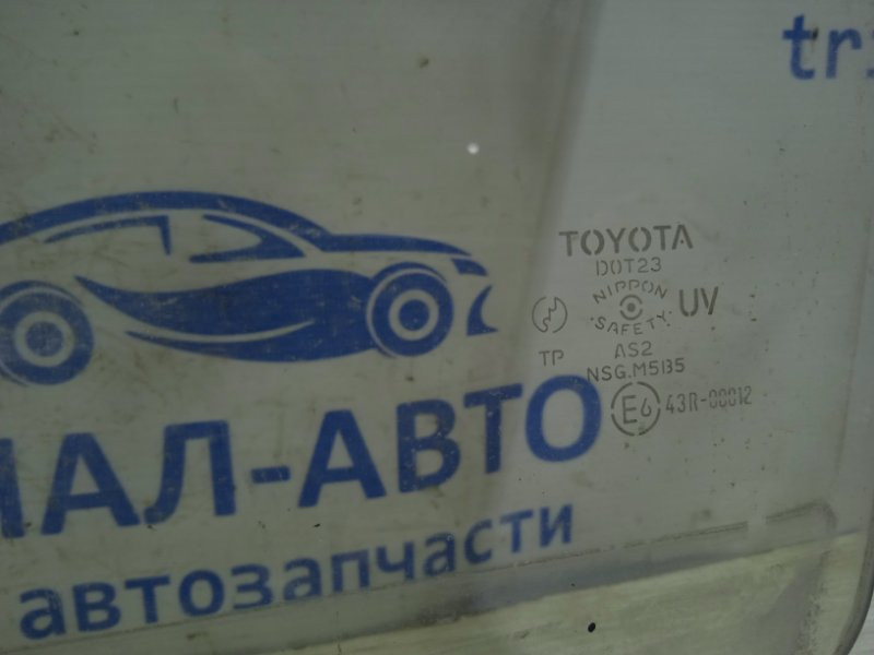 Стекло двери переднее левое Toyota Land Cruiser J100 1998 (б/у) Киев - изображение 2