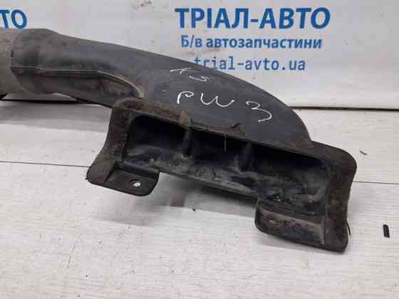 Воздухозаборник Mitsubishi Pajero Wagon 3 3.2 ДИЗЕЛЬ 4M41 1999 (б/у) Киев