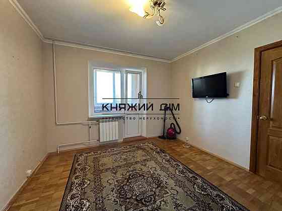 БЕЗ КОМІСІЇ! Продається світла та простора 2-кімнатна квартираТроєщина КОД 21147503 Київ