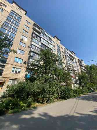 Продам 3 кімнатну квартиру 64м2, Кубанської України 25/21, м. Лісова, Лісовий масив, Київ Київ