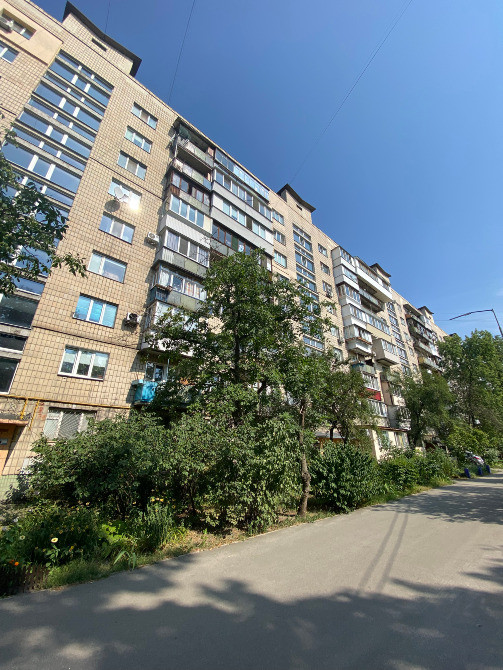 Продам 3 кімнатну квартиру 64м2, Кубанської України 25/21, м. Лісова, Лісовий масив, Київ Київ - зображення 1