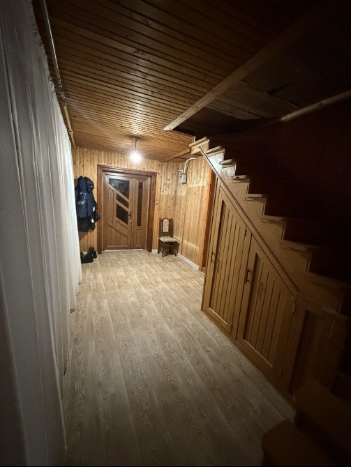 Триповерховий мансардний будинок в Яремче 240 м² Яремче - зображення 10