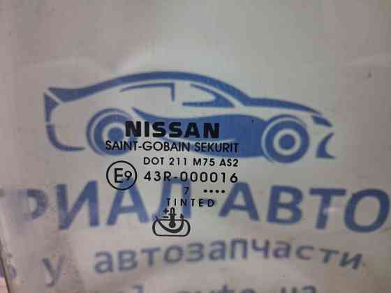 Стекло двери переднее правое Nissan Navara 2004-2015 80300EB310 (Арт. 82851) Киев