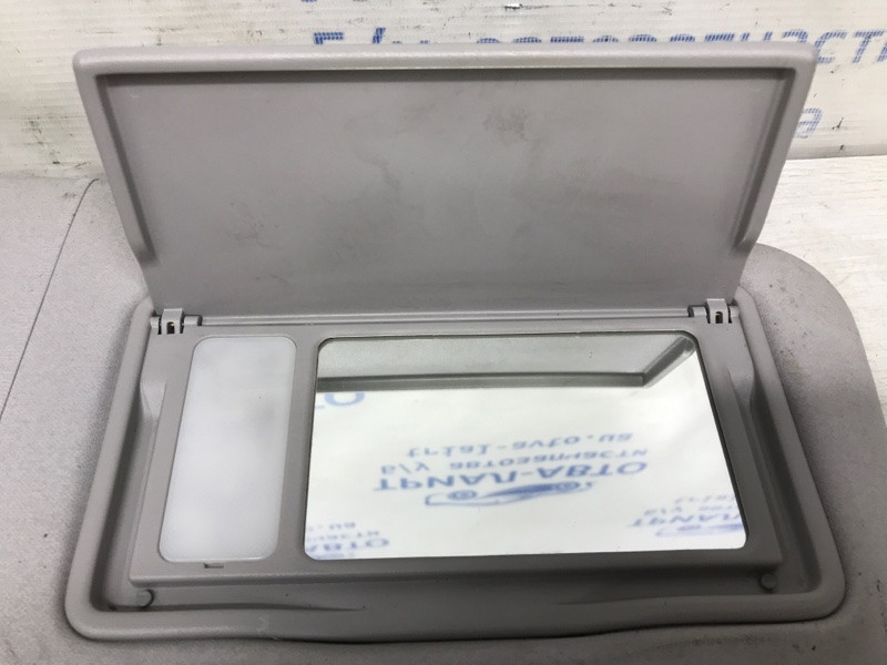 Козырек солнцезащитный правый Mitsubishi Pajero Wagon 4 3.2 ДИЗЕЛЬ 4M41 2006 (б/у) Київ - зображення 2