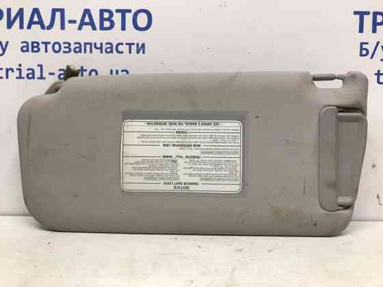 Козырек солнцезащитный правый Mitsubishi Pajero Wagon 4 3.2 ДИЗЕЛЬ 4M41 2006 (б/у) Київ