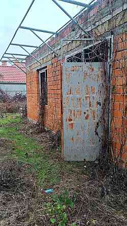 Крепкая коробка в фонтанке Одеса