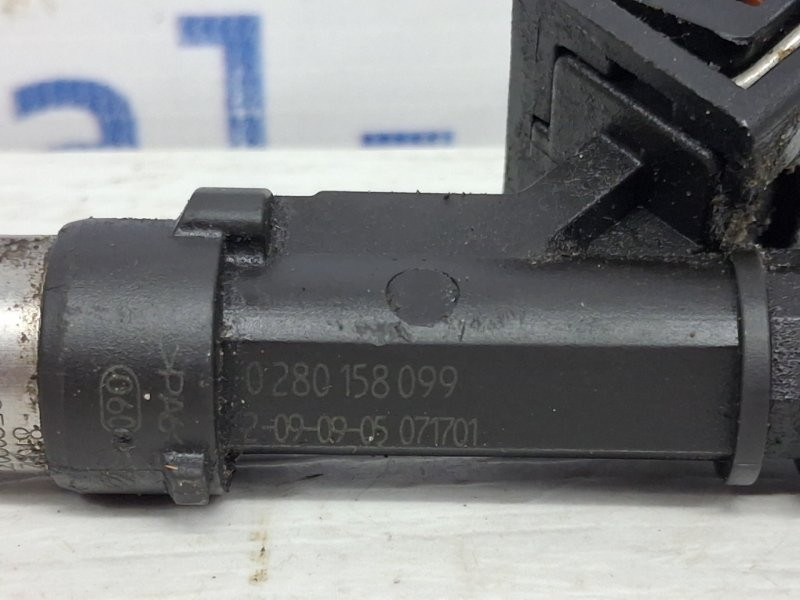 Форсунка топливная Chevrolet Captiva C100 2.4 БЕНЗИН Z24SED 2006 (б/у) Киев - изображение 3