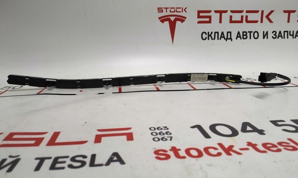 2Подсветка карты двери передней левой Tesla model S, model S REST 1002977-00-F Киев - изображение 2