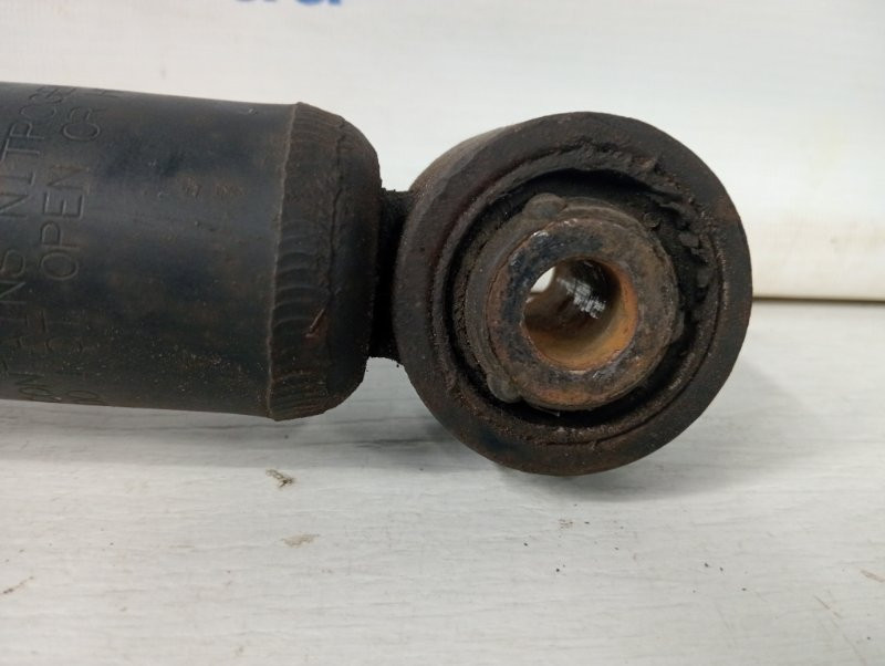 Амортизатор Передний Kia Sorento BL 2.5 DIESEL D4CB 2002 (б/у) Киев - изображение 2