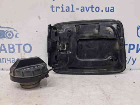 Лючок бака Kia Sorento 2002-2009 695113E000 (Арт. 58668) Киев