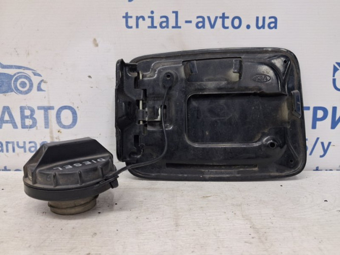 Лючок бака Kia Sorento BL 2.5 DIESEL D4CB 2002 (б/у) Киев - изображение 2