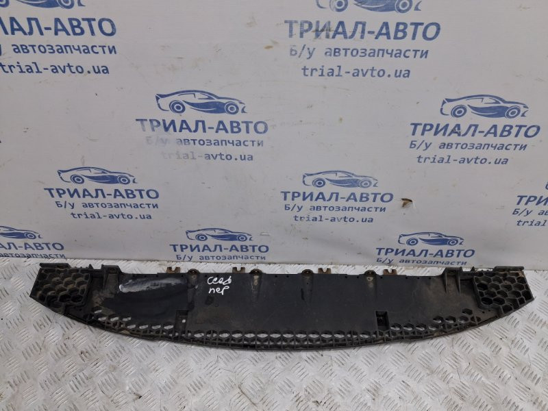 Усилитель бампера передний Kia Ceed ED 1.6 DIESEL D4FB 2006 (б/у) Київ - зображення 2