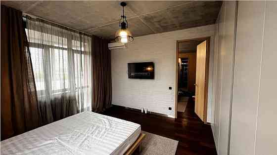 Без комісії здам 2-кім ЖК Бруклін Ямська, 52 Киев