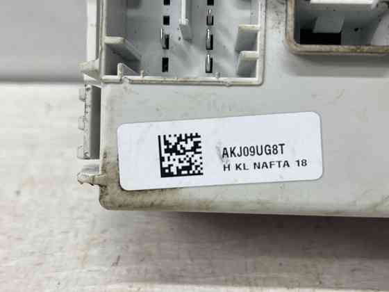Блок предохранителей Jeep Cherokee 2013-2019 68303100AD (Арт. 76507) Киев