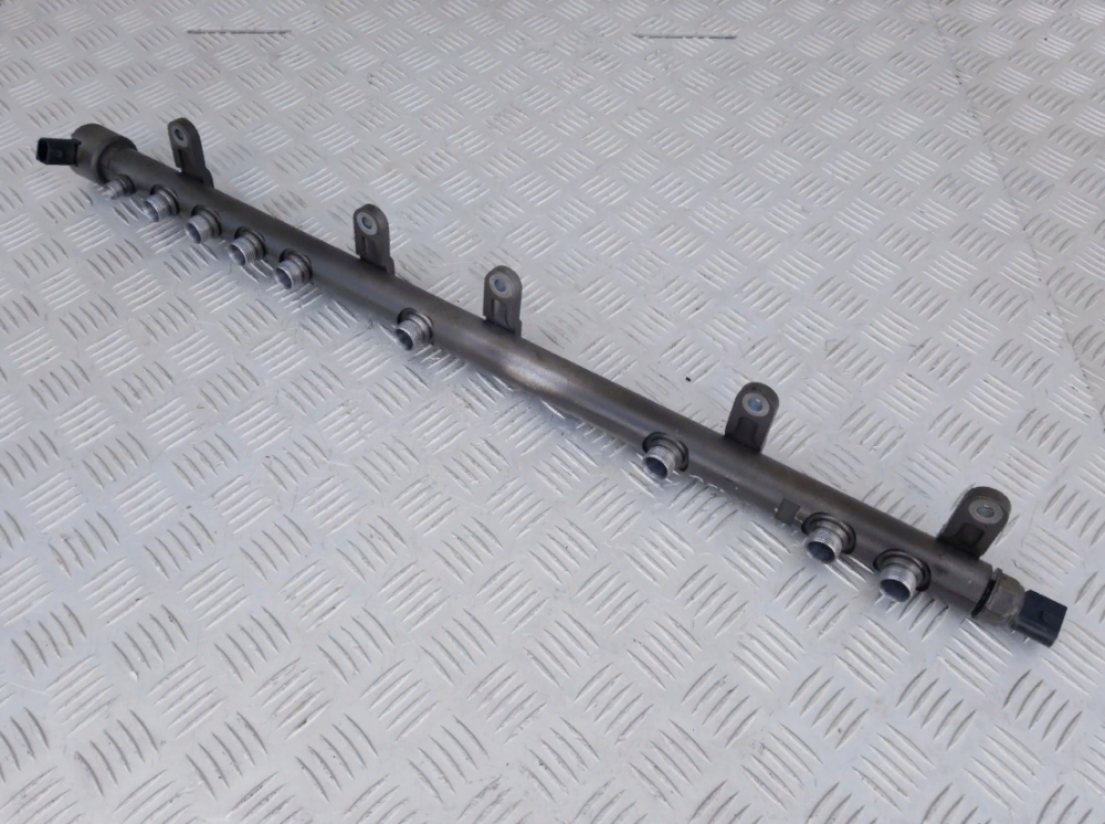 1897675 Топливная рампа DAF XF 106 Euro 6 1934321 Львов - изображение 4