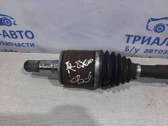 Привод передний левый Mitsubishi Pajero Wagon 4 3.2 ДИЗЕЛЬ 4M41 2006 перед. лев. (б/у) Киев