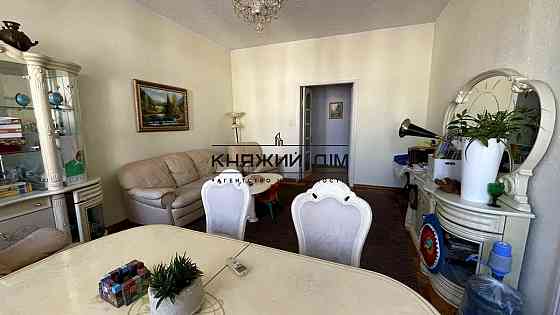 Продаж 3 кімнатна квартира м. Арсенальна КОД 21147502 Київ