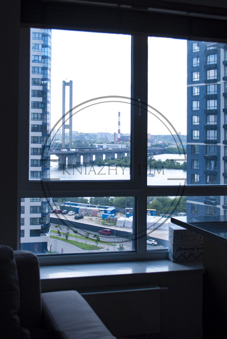 Продаж видової 3-х к. квартири з дизайнерським ремонтом в ЖК Зарічний. № 21133695 Київ - зображення 7