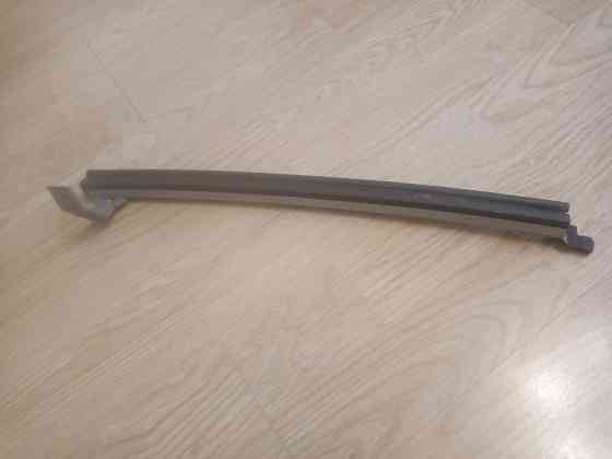 Направляюча скла двері Ніссан Мікра К13 Київ