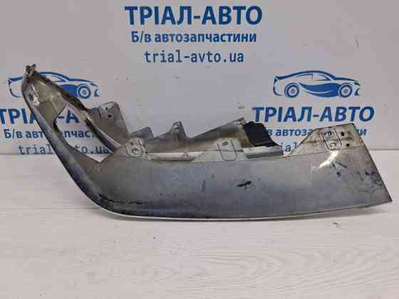 Накладка Mitsubishi Pajero Sport K9 3.0 БЕНЗИН 6G72 1996 лев. (б/у) Киев