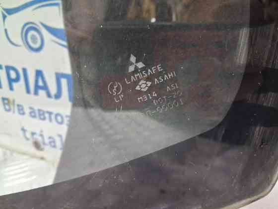 Стекло лобовое Mitsubishi Pajero Sport K9 2.5 DIESEL 4D56 1996 (б/у) Київ