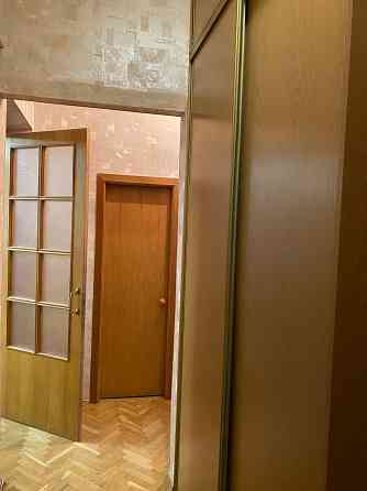 Здам 2к квартиру 53м2, пл. Українських героїв 1 (пл. Л. Толстого), Київ, Бесарабка, центр Шевченків Киев