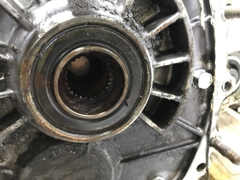 Раздаточная коробка Mitsubishi Pajero Wagon 4 3.2 ДИЗЕЛЬ 4M41 2006 (б/у) Киев - изображение 8